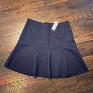 Ann Taylor skirt size 4 NWT